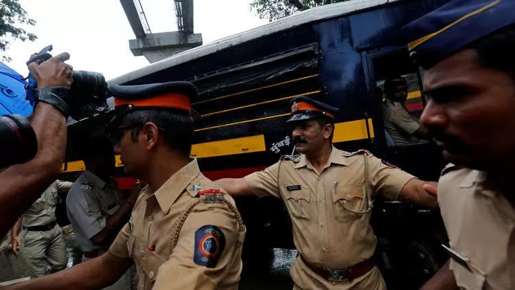 مدار الساعة,أخبار خفيفة ومنوعة