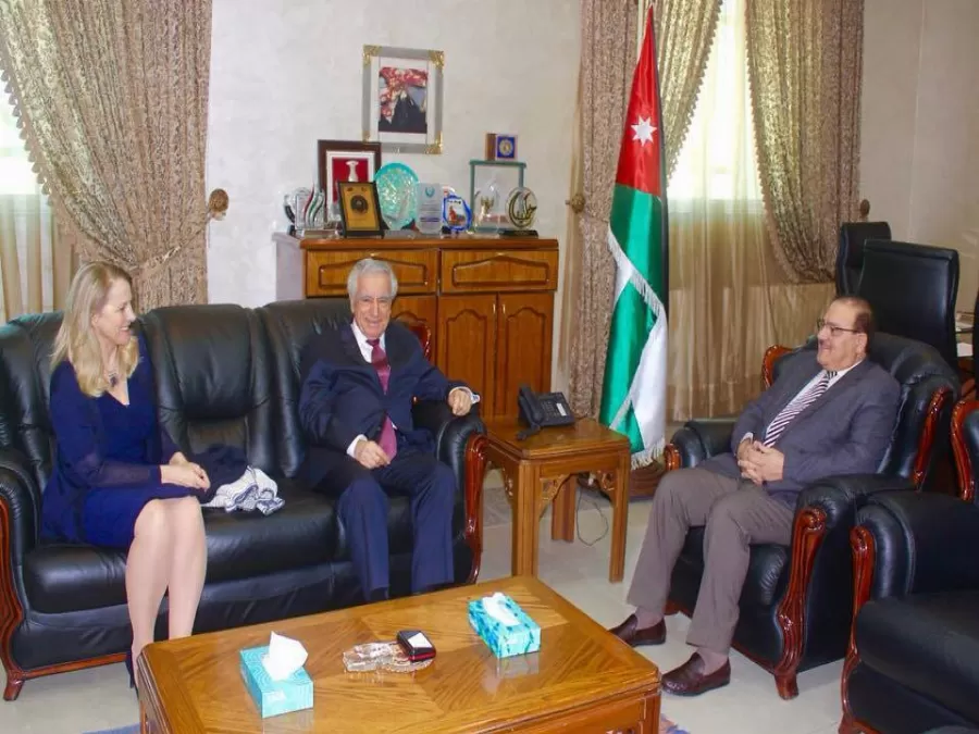 مدار الساعة,أخبار الجامعات الأردنية