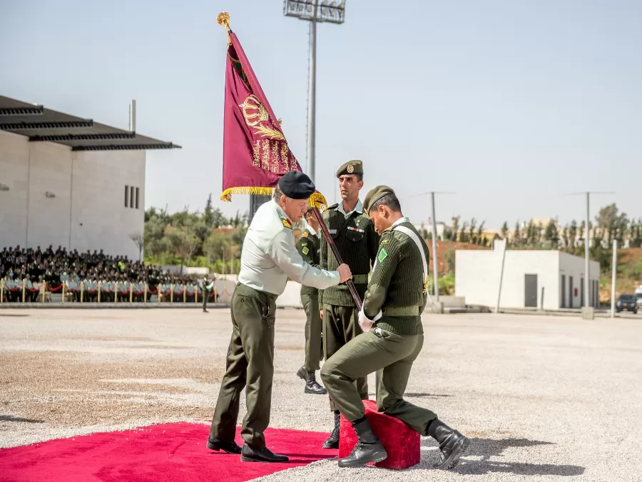 مدار الساعة,أخبار الأردن,اخبار الاردن,الملك عبدالله الثاني,القوات المسلحة الأردنية,هيئة الأركان المشتركة,الملك الحسين بن طلال,الحسين بن علي,رئيس الوزراء,الديوان الملكي الهاشمي,مديرية الخدمات الطبية الملكية,مجلس الأعيان,مجلس النواب,الأمن العام,الثورة العربية الكبرى,القوات المسلحة,قوات الدرك,الدفاع المدني,المجلس القضائي,الجيش العربي,سلاح الجو الملكي,المحكمة الدستورية