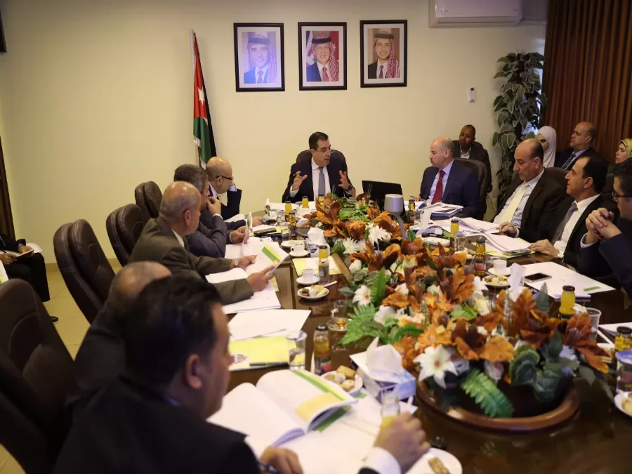 مدار الساعة,أخبار اقتصادية,وزير التخطيط والتعاون الدولي,دائرة الإحصاءات العامة,وزارة المالية,وزارة العمل,البنك المركزي الأردني,غرفة تجارة الأردن,غرفة صناعة الأردن,الجامعة الأردنية,معهد الإعلام الأردني,التنمية المستدامة,البنك المركزي