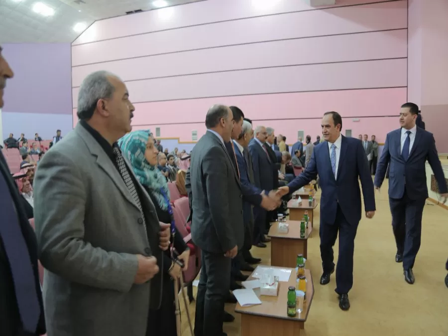 مدار الساعة,أخبار الأردن,اخبار الاردن,نائب رئيس الوزراء,وزير الدولة لشؤون رئاسة الوزراء,وليد المصري,وزير التربية والتعليم,وزير المياه والري,وزير الصحة,وزيرة التنمية الاجتماعية,وزير الشباب,رئيس الوزراء,الملك عبدالله الثاني,مهند شحادة,رئاسة الوزراء,سلطة المياه,صندوق المعونة الوطنية,وزارة التنمية الاجتماعية,الخدمات الطبية الملكية,التنمية الاجتماعية,جامعة آل البيت