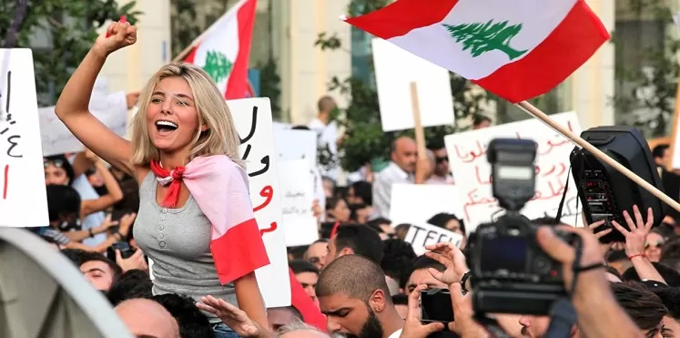 مدار الساعة,أسرار أردنية,مجلس النواب