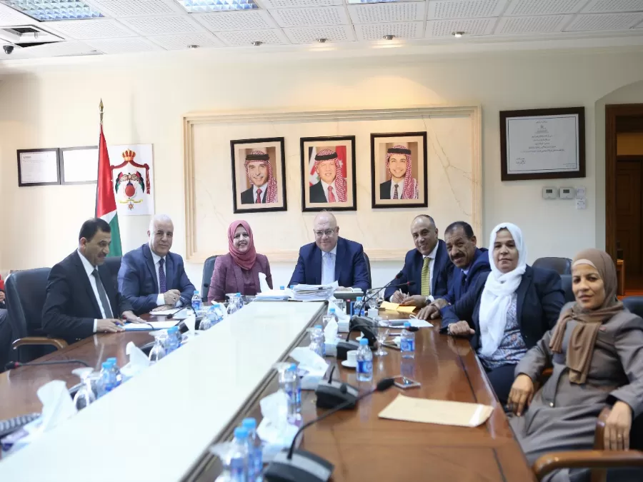 مدار الساعة,أخبار مجلس النواب الأردني,وزير الأشغال العامة والإسكان,وزارة الأشغال العامة والإسكان,وزارة الأشغال,الضمان الاجتماعي,مجلس النواب,مستشفى معان,المملكة العربية السعودية