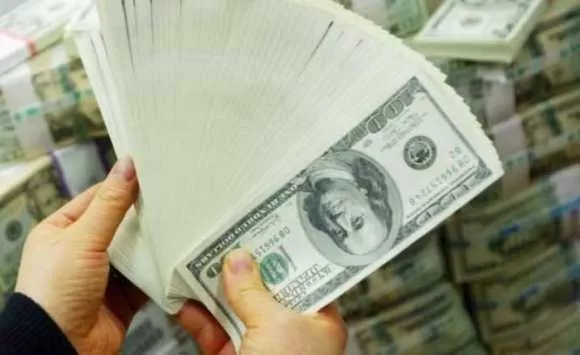 مدار الساعة,أخبار خفيفة ومنوعة