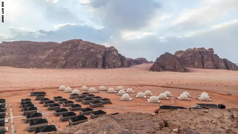 مدار الساعة,أخبار خفيفة ومنوعة,المملكة العربية السعودية,سلطنة عمان