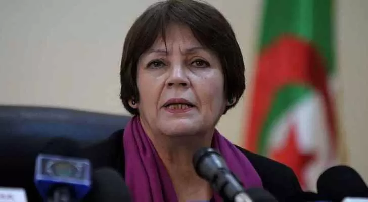 مدار الساعة,أخبار خفيفة ومنوعة