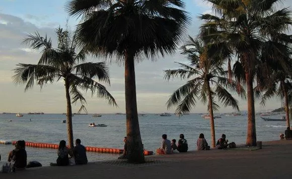 مدار الساعة,أخبار خفيفة ومنوعة