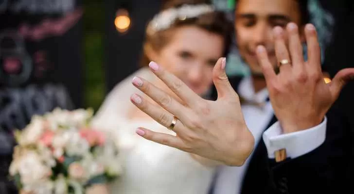 مدار الساعة,أخبار خفيفة ومنوعة