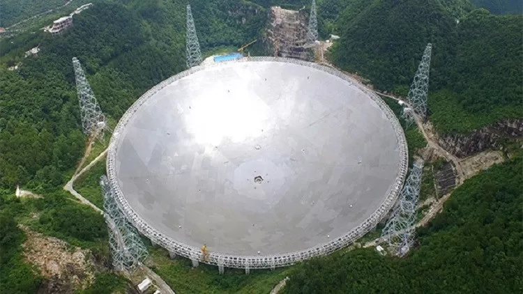 مدار الساعة,أخبار خفيفة ومنوعة