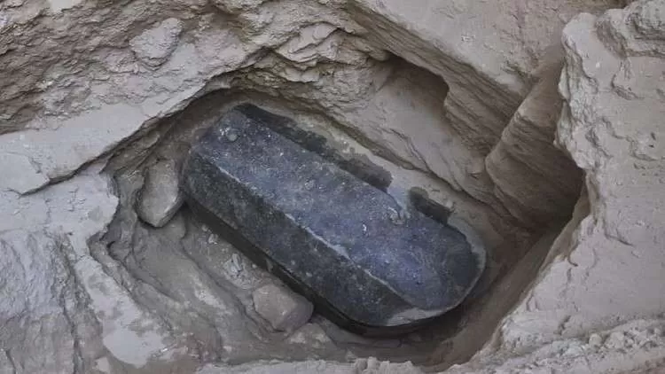 مدار الساعة,أخبار خفيفة ومنوعة