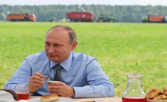 مدار الساعة,أخبار خفيفة ومنوعة