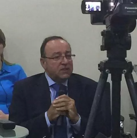 مدار الساعة,مقالات