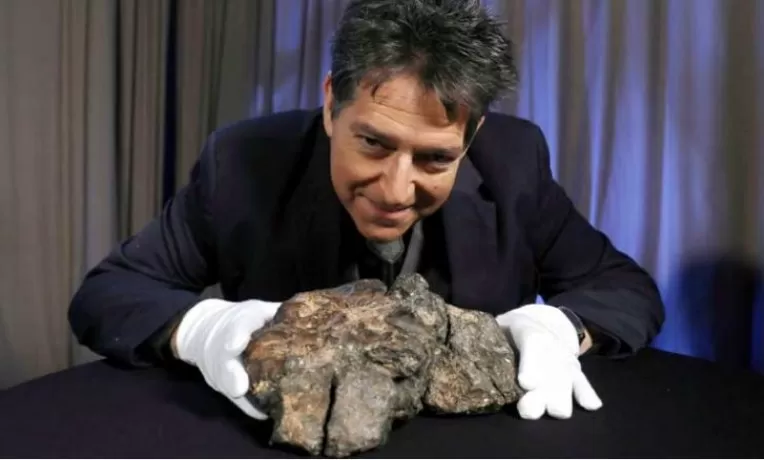 مدار الساعة,أخبار خفيفة ومنوعة