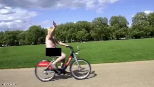 مدار الساعة,أخبار خفيفة ومنوعة,مواقع التواصل الاجتماعي