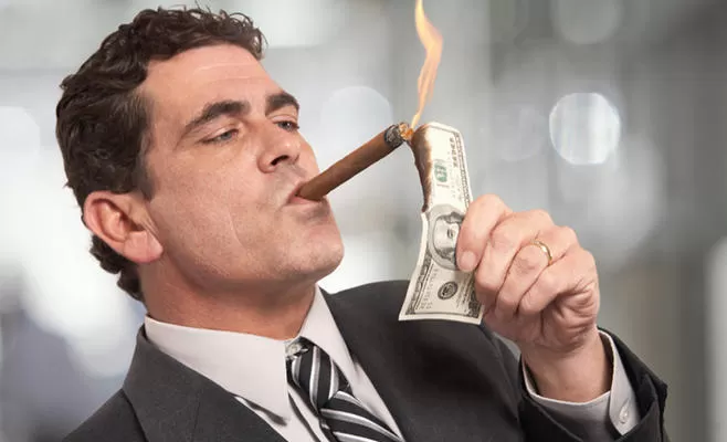 مدار الساعة,أخبار خفيفة ومنوعة