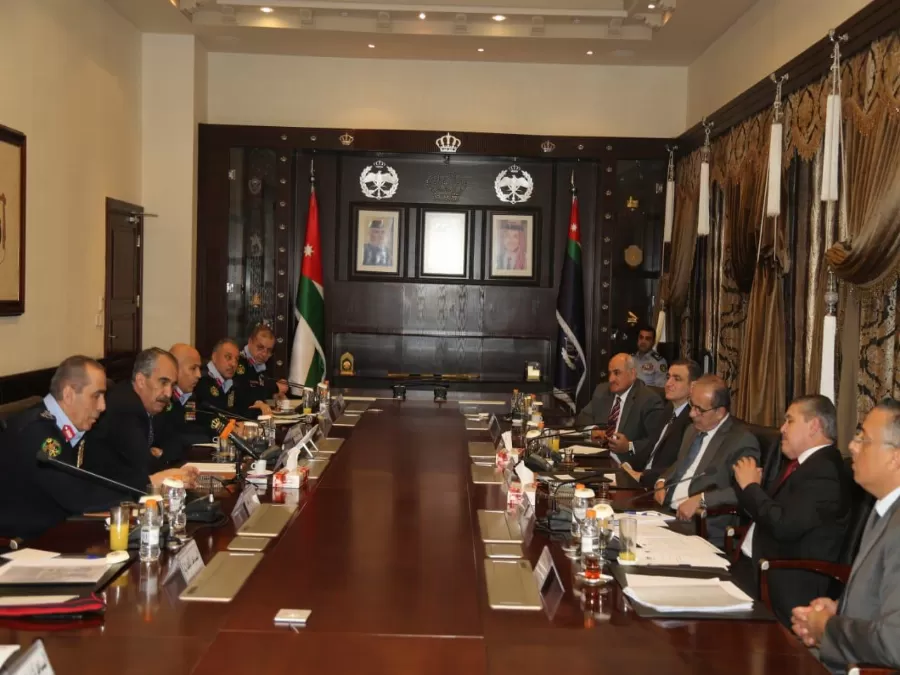 مدار الساعة,أخبار الأردن,اخبار الاردن,وزير الداخلية,وزير النقل,وليد المصري,مديرية الأمن العام,الأمن العام