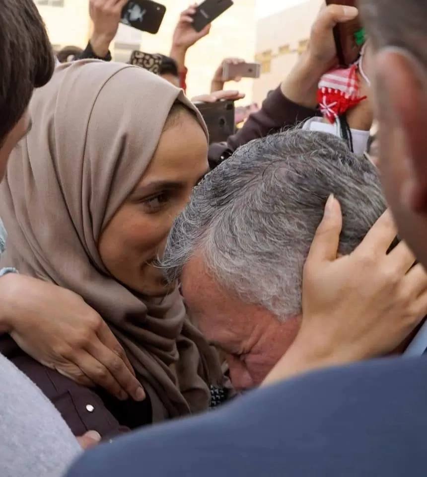 مدار الساعة,مقالات