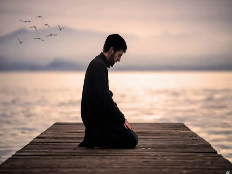 مدار الساعة,شؤون دينية