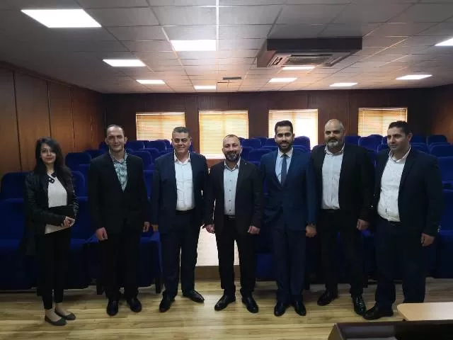 مدار الساعة,أخبار الجامعات الأردنية,جامعة عمان الأهلية,التجارة الإلكترونية