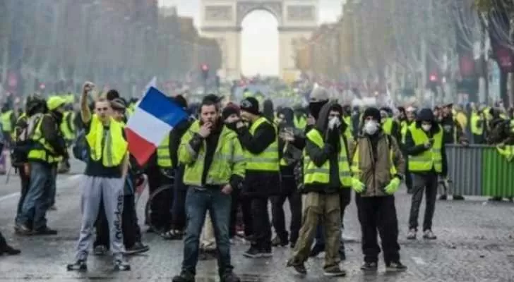 مدار الساعة,أخبار عربية ودولية,وزير الداخلية,رئيس الوزراء,وسائل التواصل الاجتماعي