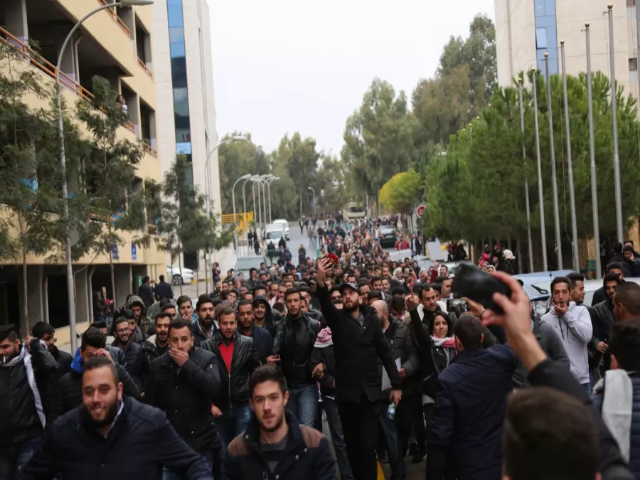 مدار الساعة,أخبار الجامعات الأردنية,جامعة البترا,وسائل التواصل الاجتماعي