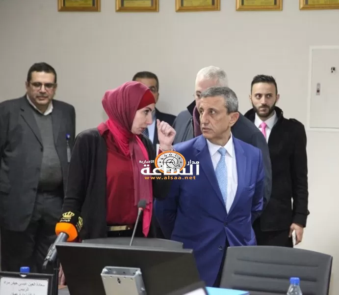 مدار الساعة,أخبار المجتمع الأردني,وزير الصناعة والتجارة والتموين,المملكة الأردنية الهاشمية,وزارة الصناعة والتجارة,الصندوق الأردني الهاشمي للتنمية البشرية,دائرة الأراضي والمساحة,دائرة ضريبة الدخل والمبيعات,المؤسسة العامة للضمان الاجتماعي,مؤسسة المواصفات والمقاييس,المؤسسة الأردنية لتطوير المشاريع الاقتصادية,وزارة النقل,المؤسسة العامة للغذاء والدواء,وزارة الصحة,وزارة الزراعة,وزارة العمل,صندوق التنمية والتشغيل,وزارة العدل,وزارة المالية,الجمارك الأردنية,دائرة مراقبة الشركات,غرفة تجارة عمان,وادي الأردن,المستشفيات الخاصة,وزارة الصناعة,أمانة عمان الكبرى,وزارة الخارجية,دائرة ضريبة الدخل,مجلس النواب,المواصفات والمقاييس,المناطق الحرة,البنك المركزي الأردني,الضمان الاجتماعي,الجامعة الأردنية,جامعة الأميرة سمية,الجامعة الألمانية الأردنية,نقابة الأطباء,نقابة أطباء الأسنان,الأمم المتحدة,تجارة التجزئة,المملكة العربية السعودية,نقابة أصحاب شركات التخليص ونقل البضائع,البنك المركزي