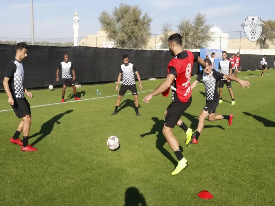 مدار الساعة,أخبار رياضية,المنتخب الوطني لكرة القدم,كأس آسيا