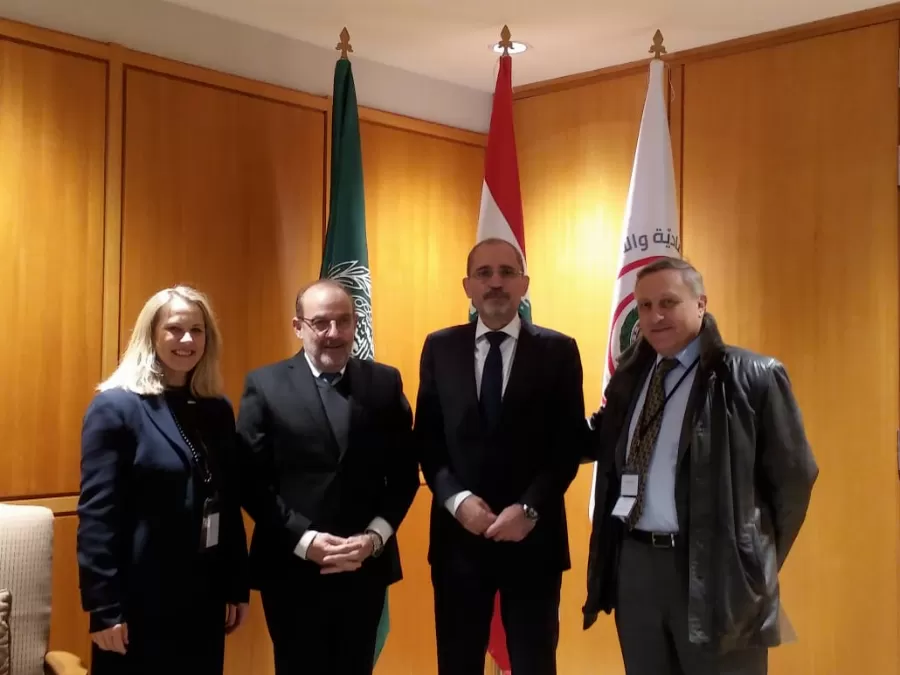 مدار الساعة,أخبار الأردن,اخبار الاردن,وزير الدفاع,أيمن الصفدي