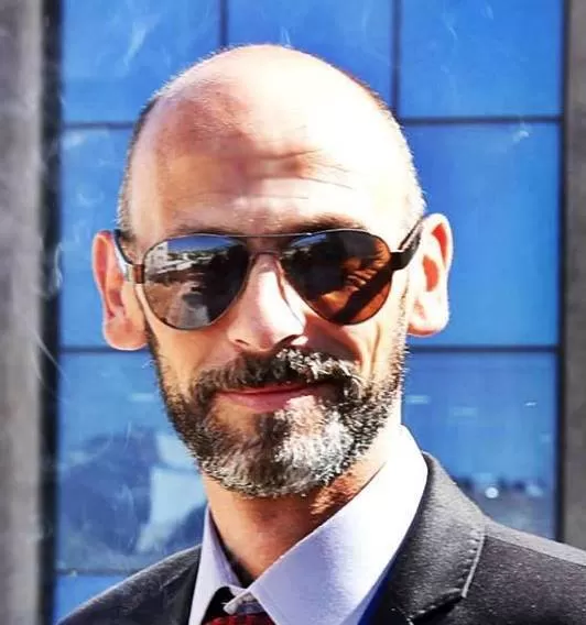 مدار الساعة,مقالات,رئيس الوزراء,محمد المومني,الملك عبدالله الثاني