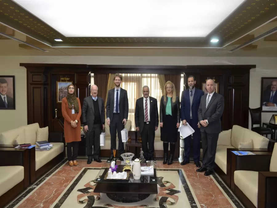 مدار الساعة,أخبار الجامعات الأردنية,جامعة عمان الأهلية