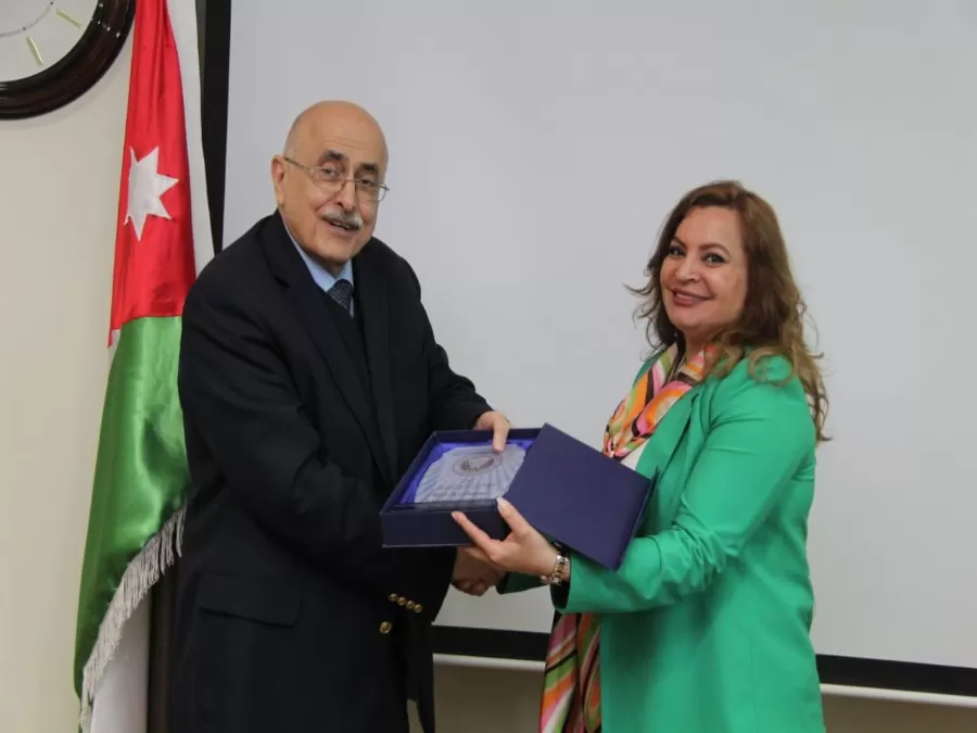 مدار الساعة,أخبار الجامعات الأردنية