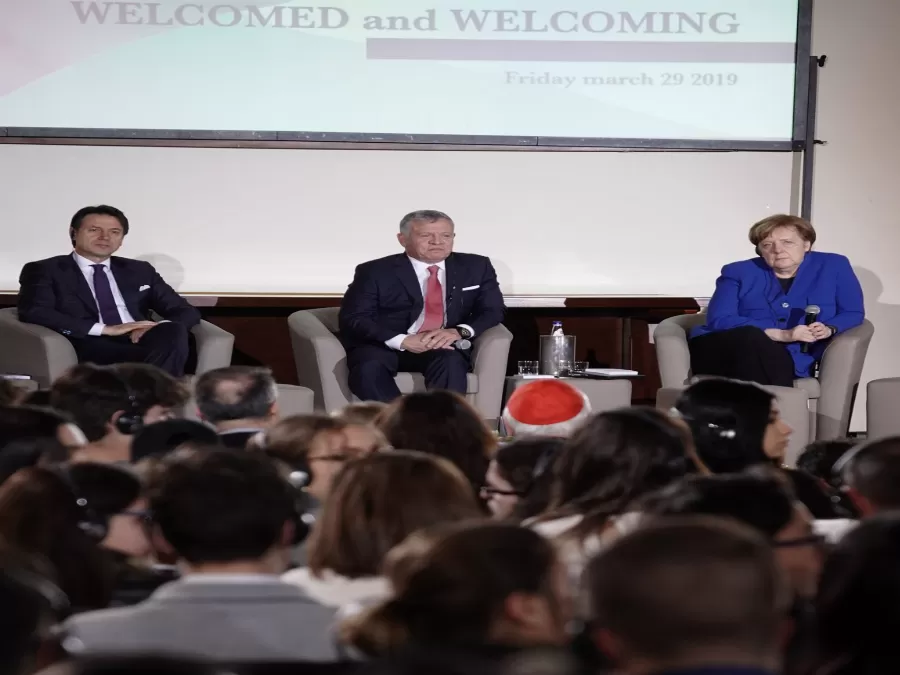 مدار الساعة,أخبار الأردن,اخبار الاردن,الملك عبدالله الثاني,الملكة رانيا العبدالله,رئيس الوزراء,نسبة البطالة,وسائل التواصل الاجتماعي