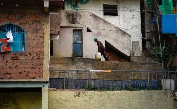 مدار الساعة,أخبار خفيفة ومنوعة,وسائل التواصل الاجتماعي