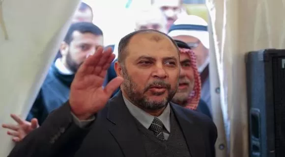 مدار الساعة,مقالات