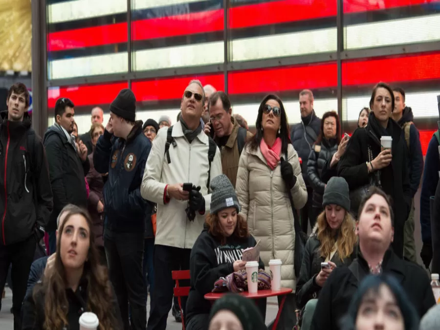 مدار الساعة,أخبار خفيفة ومنوعة