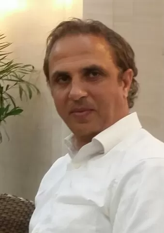 مدار الساعة,مقالات