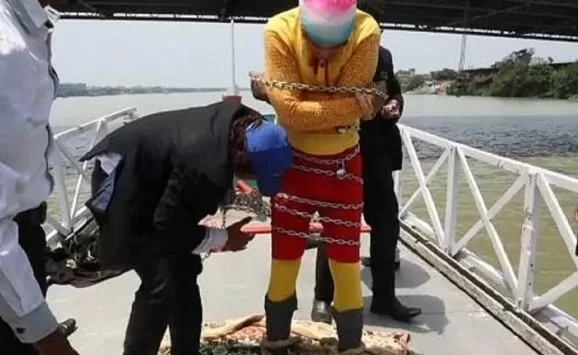 مدار الساعة,أخبار خفيفة ومنوعة