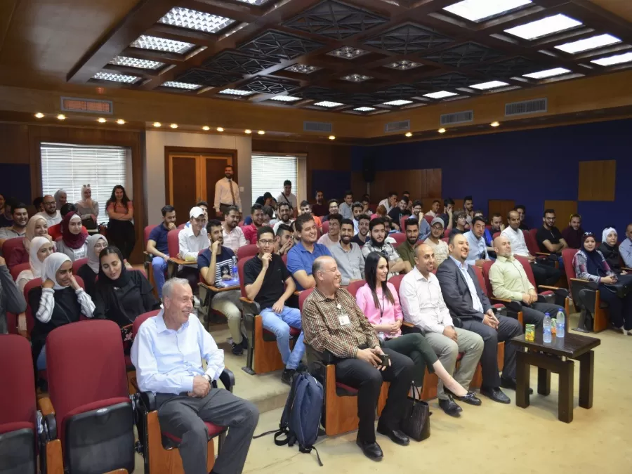 مدار الساعة,أخبار الجامعات الأردنية,ولي العهد,الأمير الحسين بن عبد الله الثاني,رئاسة الوزراء,جامعة عمان الأهلية,الإمارات العربية المتحدة