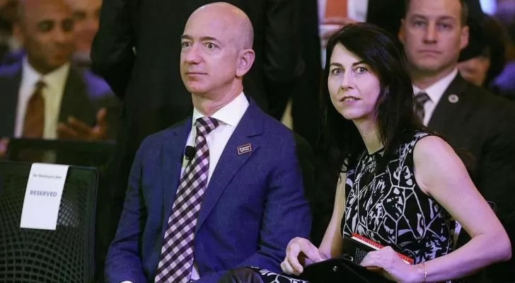 مدار الساعة,أخبار خفيفة ومنوعة