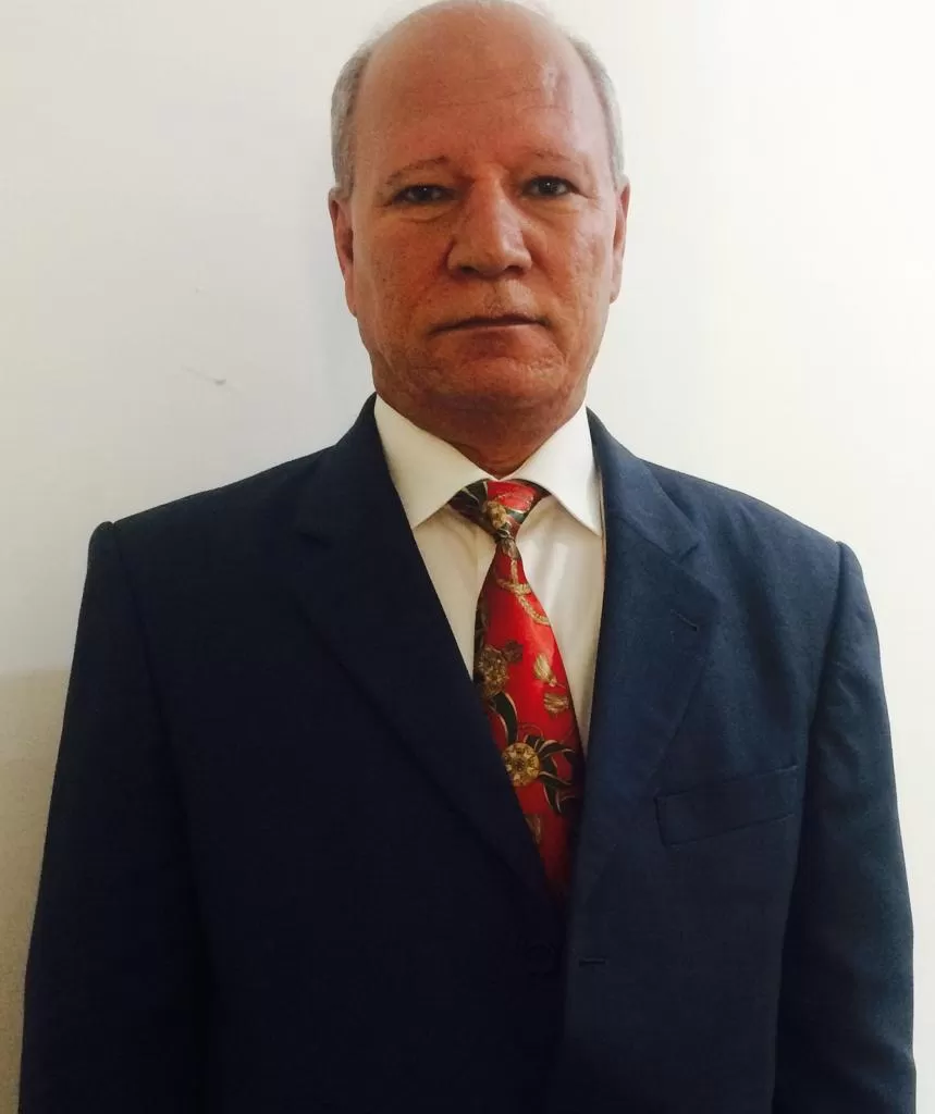 مدار الساعة,مقالات