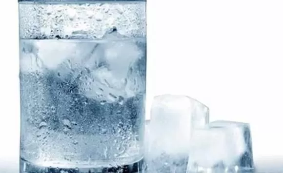 مدار الساعة,أخبار خفيفة ومنوعة