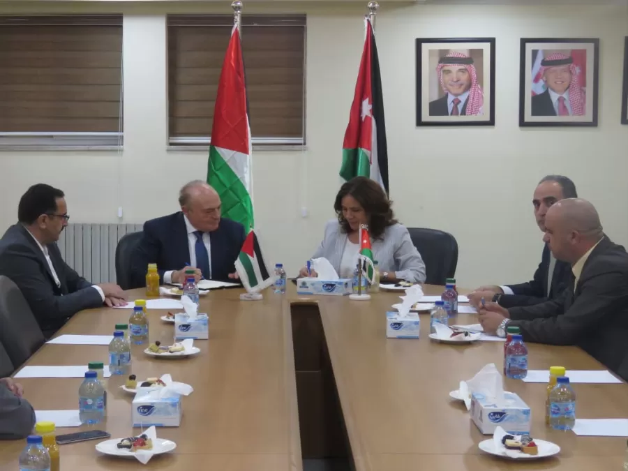 مدار الساعة,مناسبات أردنية,وزيرة الطاقة والثروة المعدنية,وزير المالية,الملك عبدالله الثاني