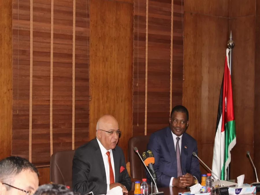 مدار الساعة,مناسبات أردنية,وزير الشؤون السياسية والبرلمانية,الملك عبدالله الثاني