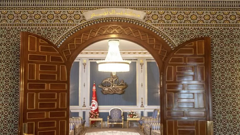 مدار الساعة,أخبار عربية ودولية