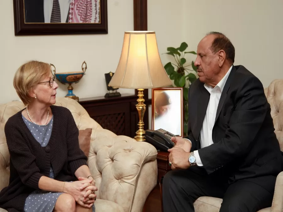 مدار الساعة,مناسبات أردنية,وزير الداخلية