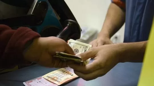 مدار الساعة,أخبار خفيفة ومنوعة