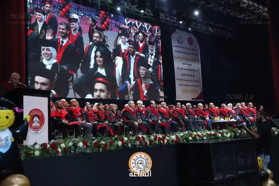 مدار الساعة,أخبار الجامعات الأردنية,الجامعة الهاشمية,جامعة عمان الأهلية,#تخرج_كلية_الطب_الهاشمية #حفل_تخرج_الدفعة_12 #صالة_الأرينا_جامعة_عمان_الأهلية,د.فواز الزبون,د. فواز الزبون