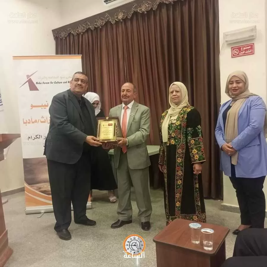 مدار الساعة,مناسبات أردنية,المملكة الأردنية الهاشمية,الملك عبدالله الثاني,عيد الاستقلال,اليوبيل الفضي